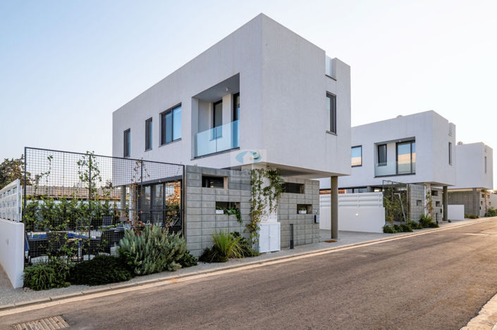 Image No.3-Villa de 3 chambres à vendre à Pernera