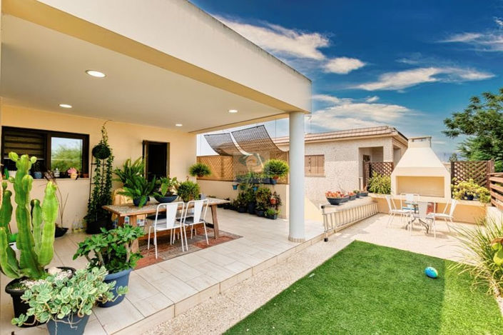 Image No.14-6 Bed Villa for sale