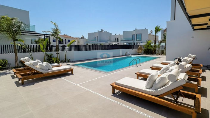 Image No.14-3 Bed Villa for sale