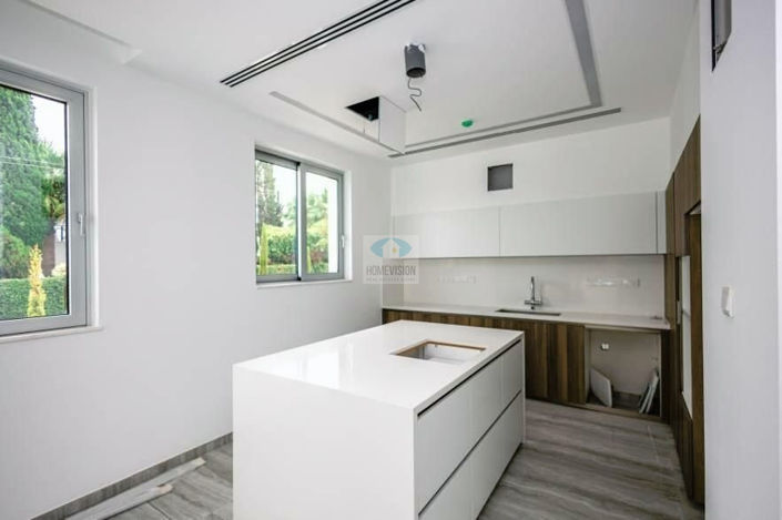 Image No.7-5 Bed Villa for sale