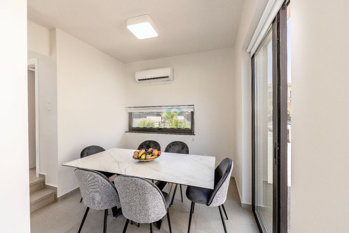 Image No.7-3 Bed Villa for sale