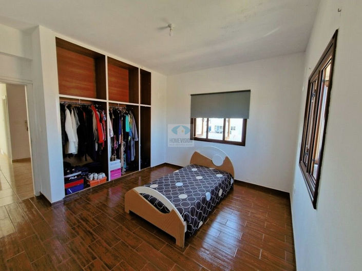 Image No.18-4 Bed Villa for sale