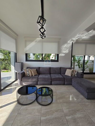 Image No.7-3 Bed Villa for sale