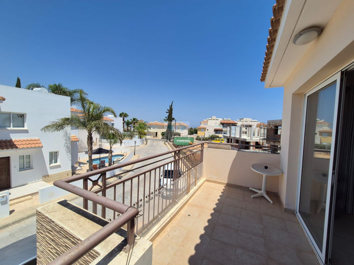 Image No.17-3 Bed Villa for sale