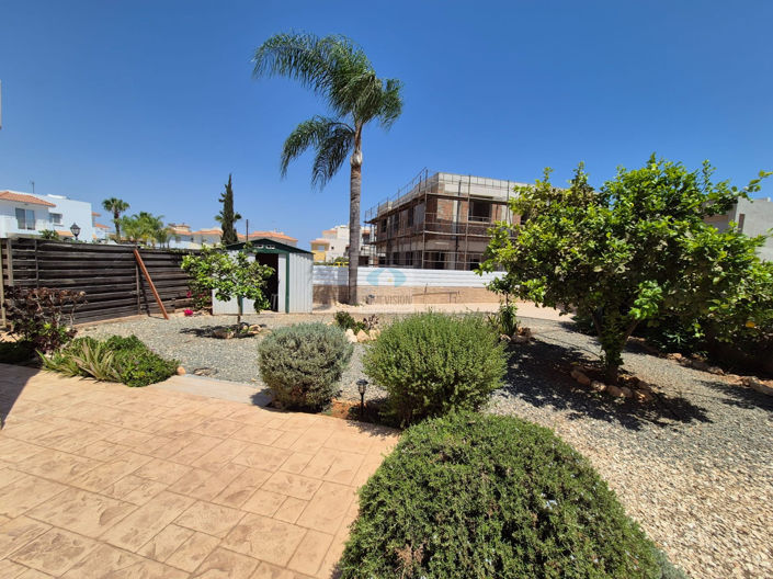 Image No.18-3 Bed Villa for sale