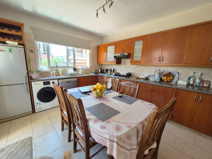 Image No.5-3 Bed Villa for sale