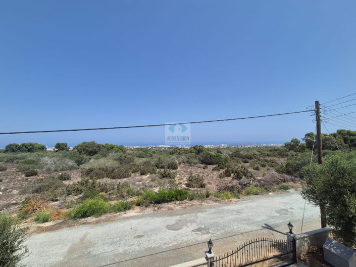 Image No.21-3 Bed Villa for sale