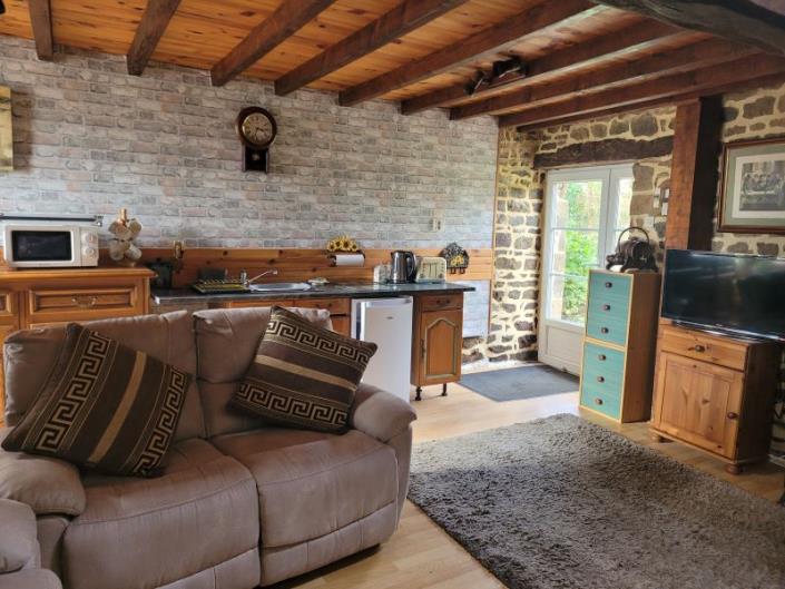 Image No.33-Gîte de 3 chambres à vendre à Couesmes-Vauce