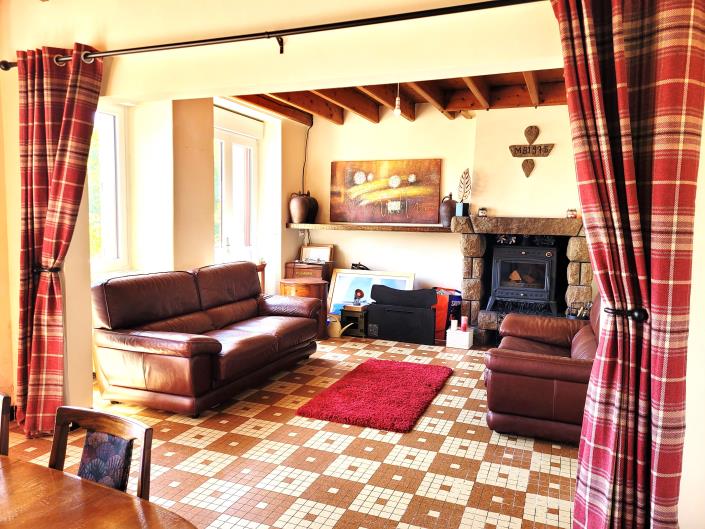 Image No.9-Propriété de pays de 4 chambres à vendre à Lapenty