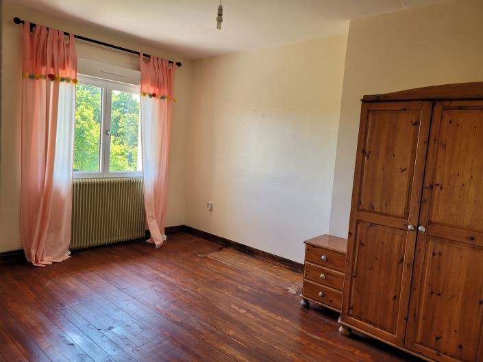 Image No.17-Propriété de pays de 4 chambres à vendre à Lapenty