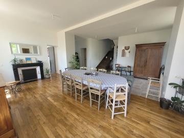 5316315-Photos--101-