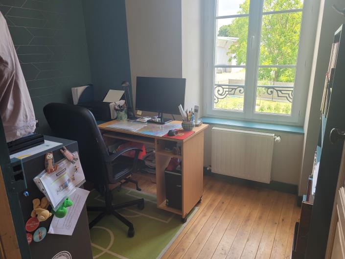 Image No.28-Maison de campagne de 7 chambres à vendre à Désertines