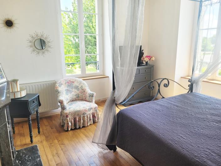 Image No.26-Maison de campagne de 7 chambres à vendre à Désertines