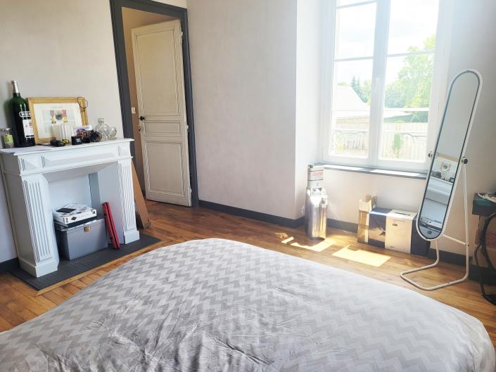 Image No.29-Maison de campagne de 7 chambres à vendre à Désertines