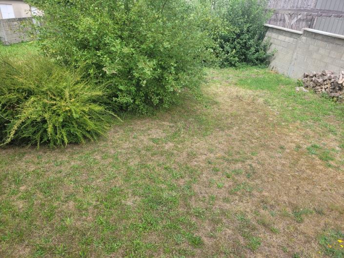 Image No.5-Maison de village de 4 chambres à vendre à Lassay-les-Châteaux