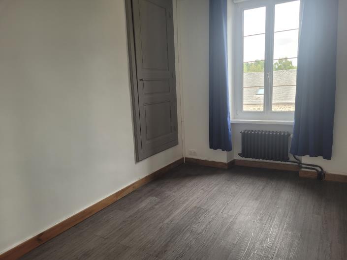 Image No.16-Maison de village de 4 chambres à vendre à Lassay-les-Châteaux