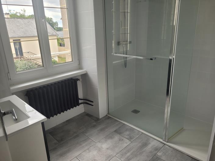 Image No.18-Maison de village de 4 chambres à vendre à Lassay-les-Châteaux