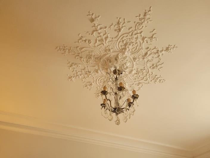 Image No.8-5 Bed Chateaux for sale