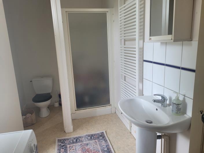 Image No.30-5 Bed Chateaux for sale