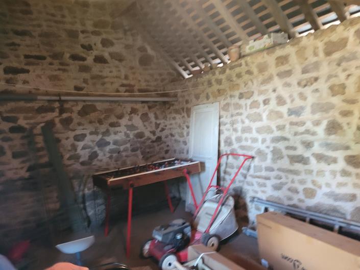 Image No.36-5 Bed Chateaux for sale