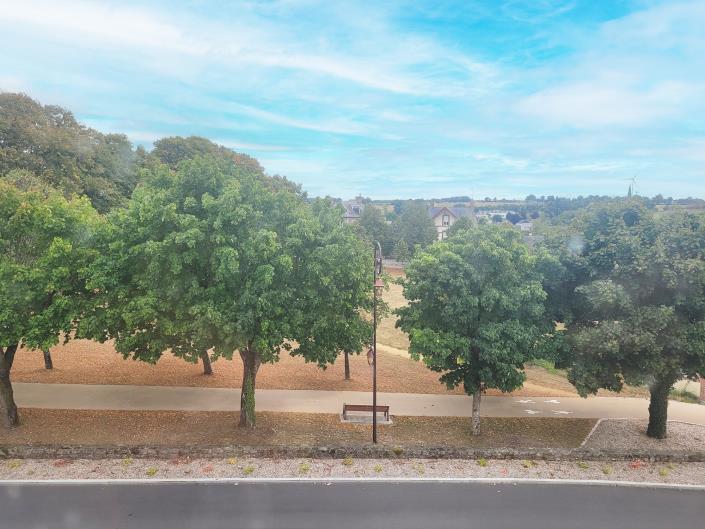 Image No.41-5 Bed Chateaux for sale