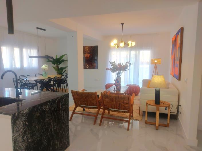 Image No.19-3 Bed Apartment for sale