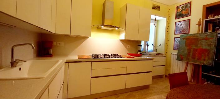 Image No.20-2 Bed Apartment for sale