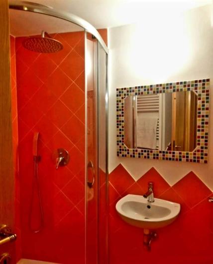 Image No.27-2 Bed Apartment for sale