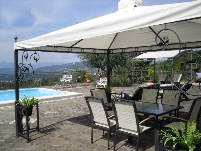 Image No.12-4 Bed Villa / Detached for sale