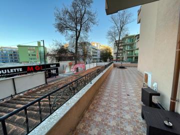 8e094169-e5fe-4c9d-a8a6-e49ee69595b8