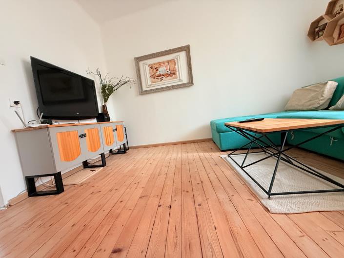 Image No.31-2 Bed House for sale