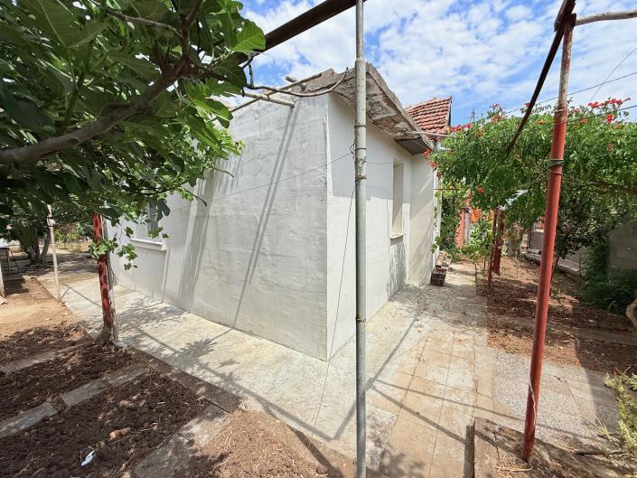 Image No.44-2 Bed House for sale