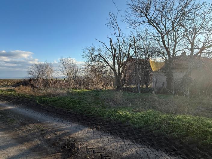 Image No.25-Maison de campagne de 2 chambres à vendre à Burgas