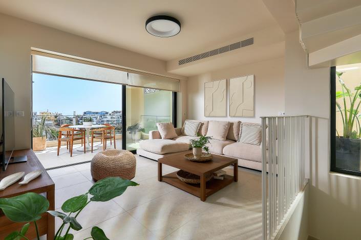 Image No.12-6 Bed Villa for sale