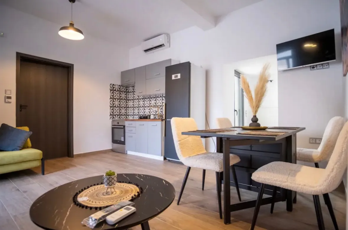 Image No.10-3 Bed Duplex for sale