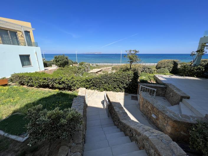 Image No.2-3 Bed Villa for sale