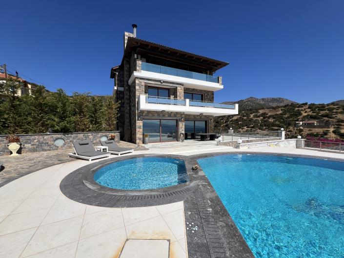 Image No.48-7 Bed Villa for sale