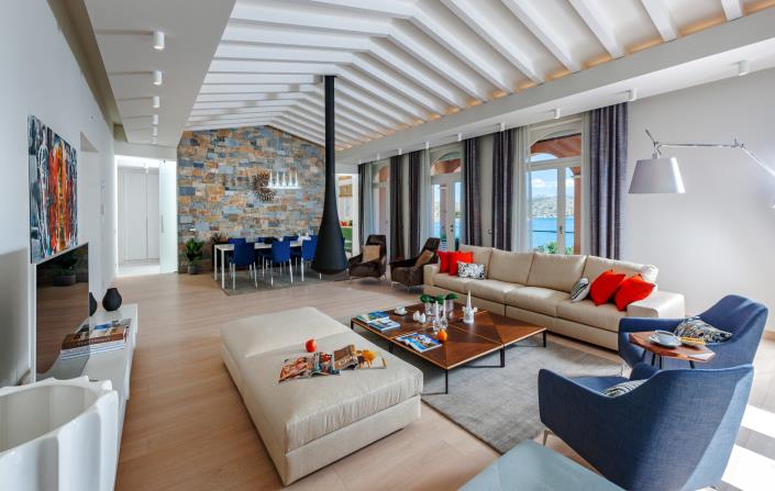 Image No.8-5 Bed Villa for sale