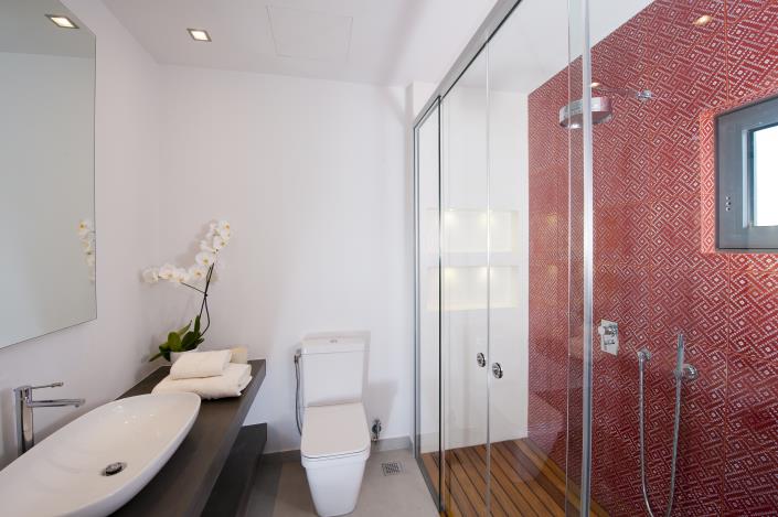 Image No.27-6 Bed Villa for sale