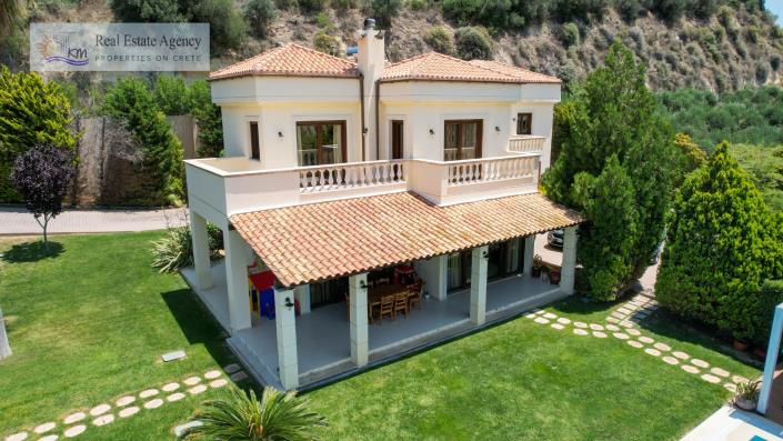 Image No.10-Villa de 4 chambres à vendre à Heraklion town