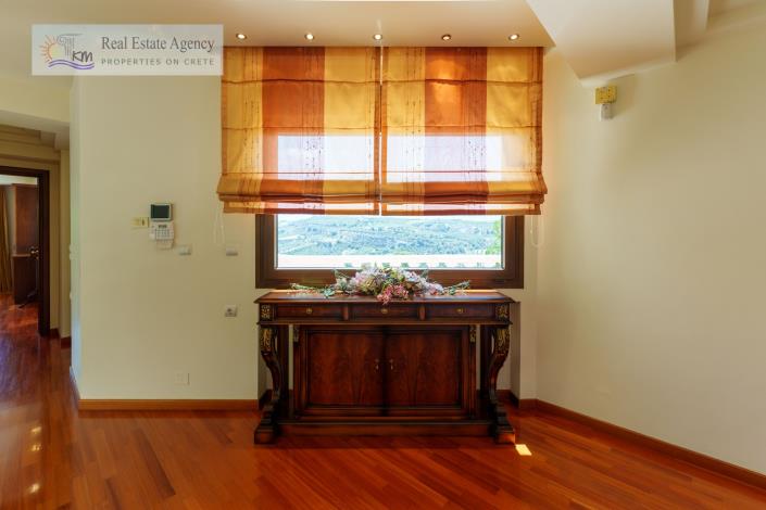 Image No.40-Villa de 4 chambres à vendre à Heraklion town