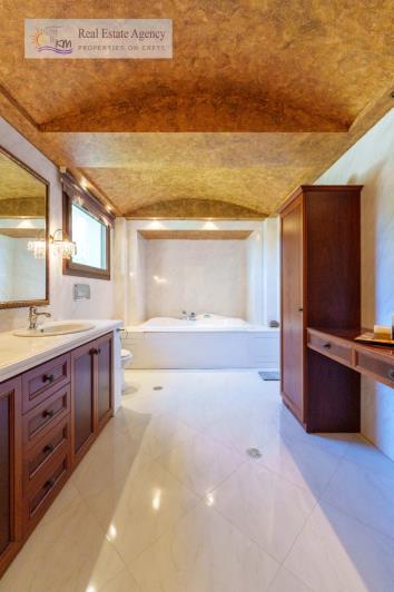 Image No.44-Villa de 4 chambres à vendre à Heraklion town