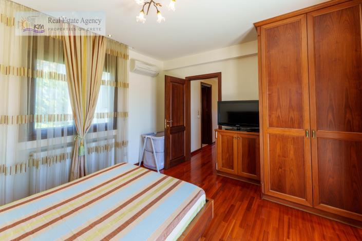 Image No.38-Villa de 4 chambres à vendre à Heraklion town