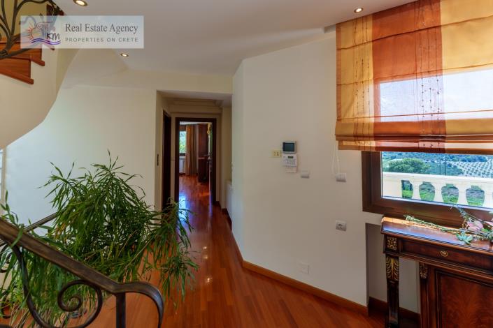 Image No.55-Villa de 4 chambres à vendre à Heraklion town