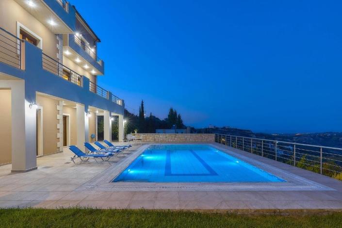 Image No.5-Villa de 5 chambres à vendre à Heraklion town