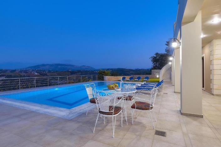 Image No.7-Villa de 5 chambres à vendre à Heraklion town