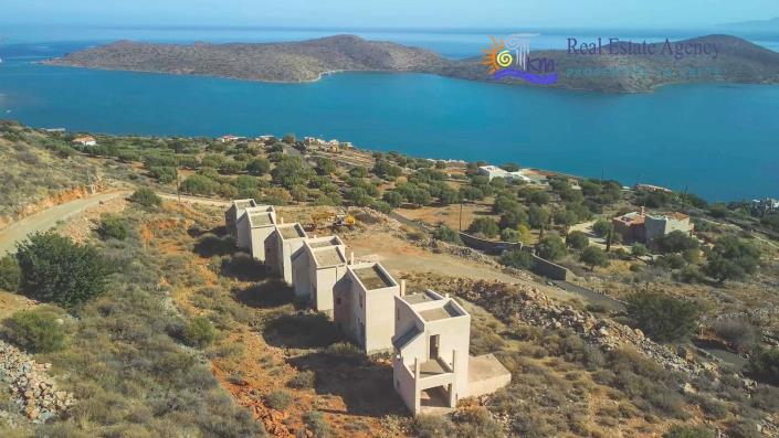 Image No.8-24 Bed Property for sale