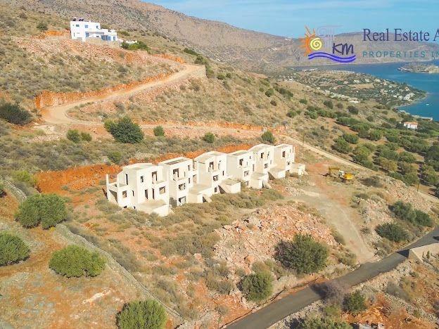 Image No.10-24 Bed Property for sale