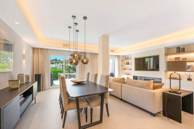 b98le8d7m9k3degpefzhs0lif8u4xzvzhwxtmggyekxx9