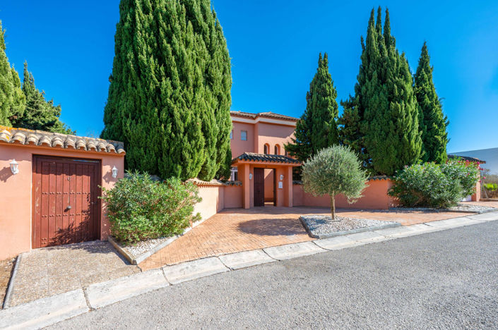 Image No.3-5 Bed Villa for sale